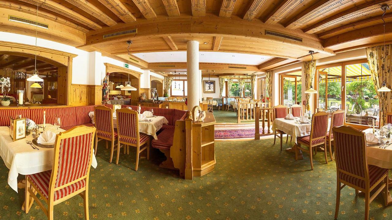 Alpenhotel Tirolerhof Нойштіфт-ім-Штубайталь Екстер'єр фото
